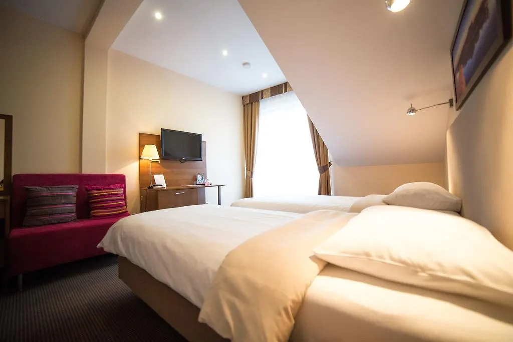Hotel Sokolowska Airport Modlin Nowy Dwor Mazowiecki