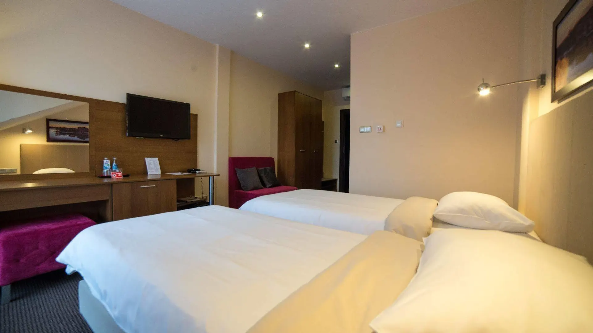 Hotel Sokolowska Airport Modlin Nowy Dwor Mazowiecki