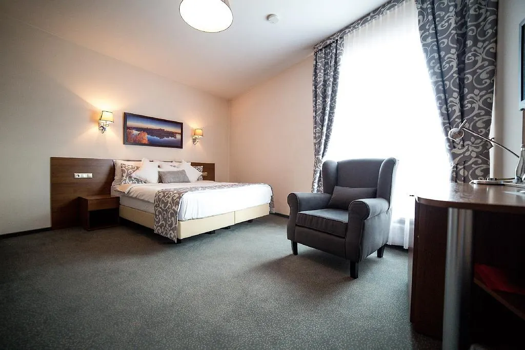 Hotel Sokolowska Airport Modlin Nowy Dwór Mazowiecki 3*,  Polonia