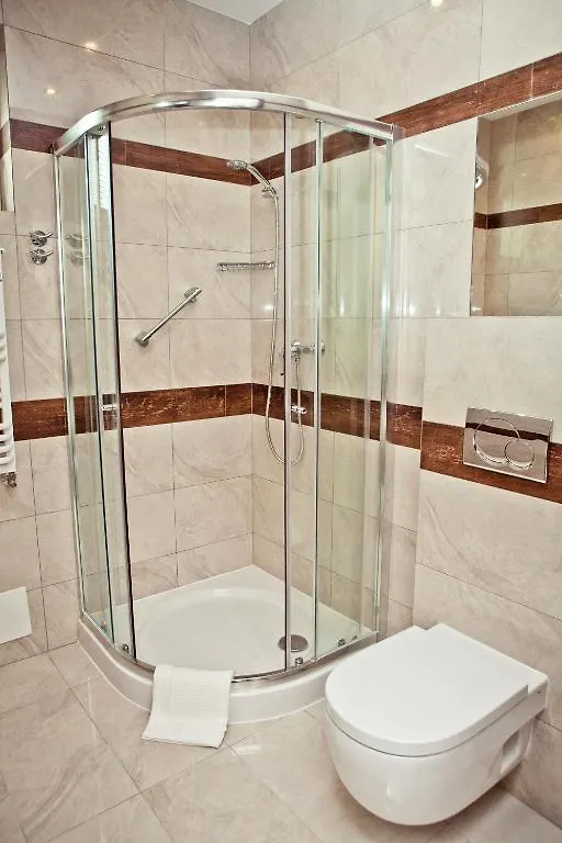 Hotel Sokolowska Airport Modlin Nowy Dwór Mazowiecki 3*,  Polonia