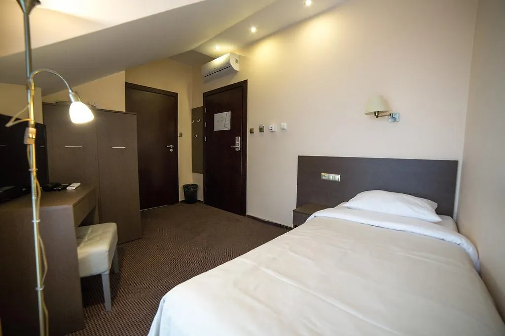 Hotel Sokolowska Airport Modlin Nowy Dwór Mazowiecki