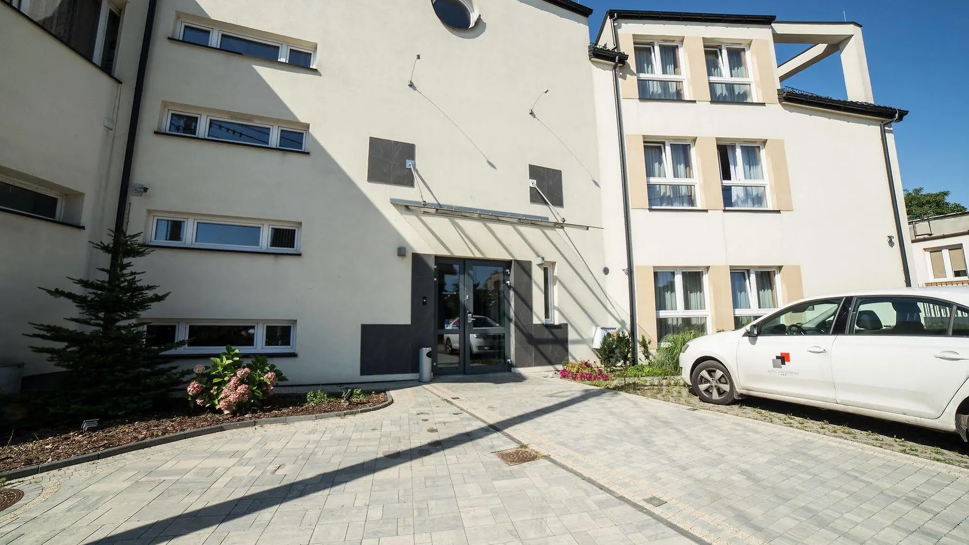 Hotel Sokolowska Airport Modlin Nowy Dwór Mazowiecki